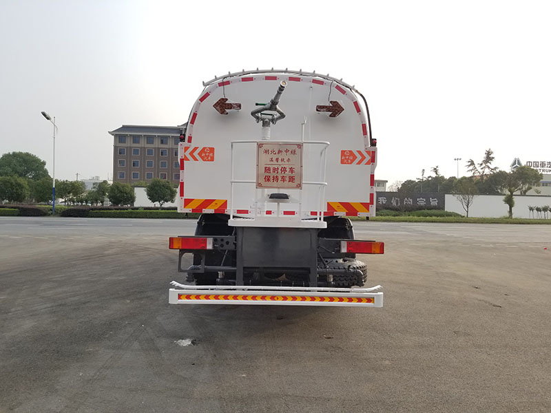 中潔牌XZL5255TYH6型綠化綜合養(yǎng)護(hù)車(chē)