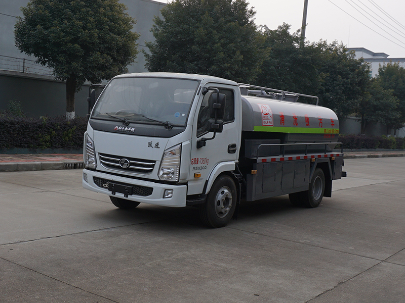 中潔牌XZL5077GQW6清洗吸污車(chē)